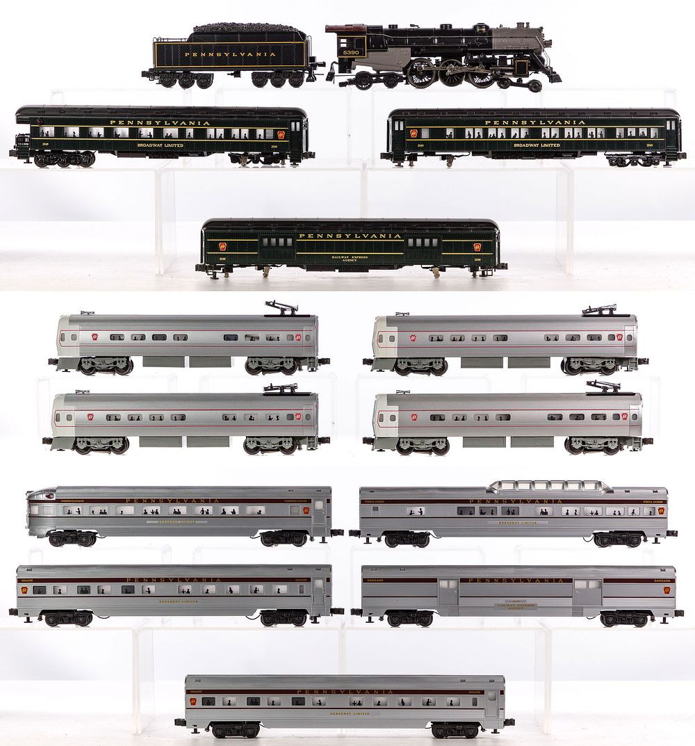 Lot 335: Williams Model Train O Scale Pennsylvania Assortment