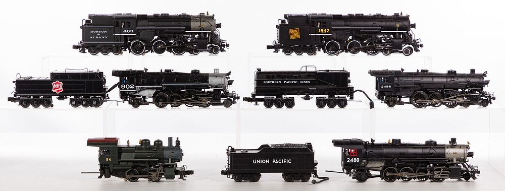Lot 343: K-Line Model Train O Scale Locomotive and Tender Assortment