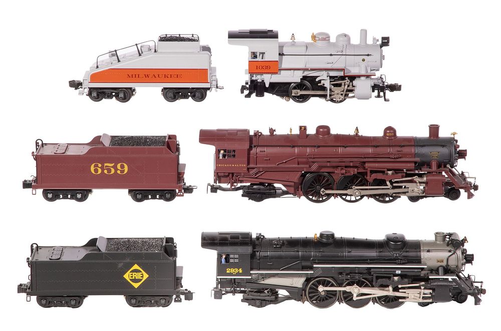 Lot 357: Lionel Model Train O Scale Locomotive with Tender Assortment