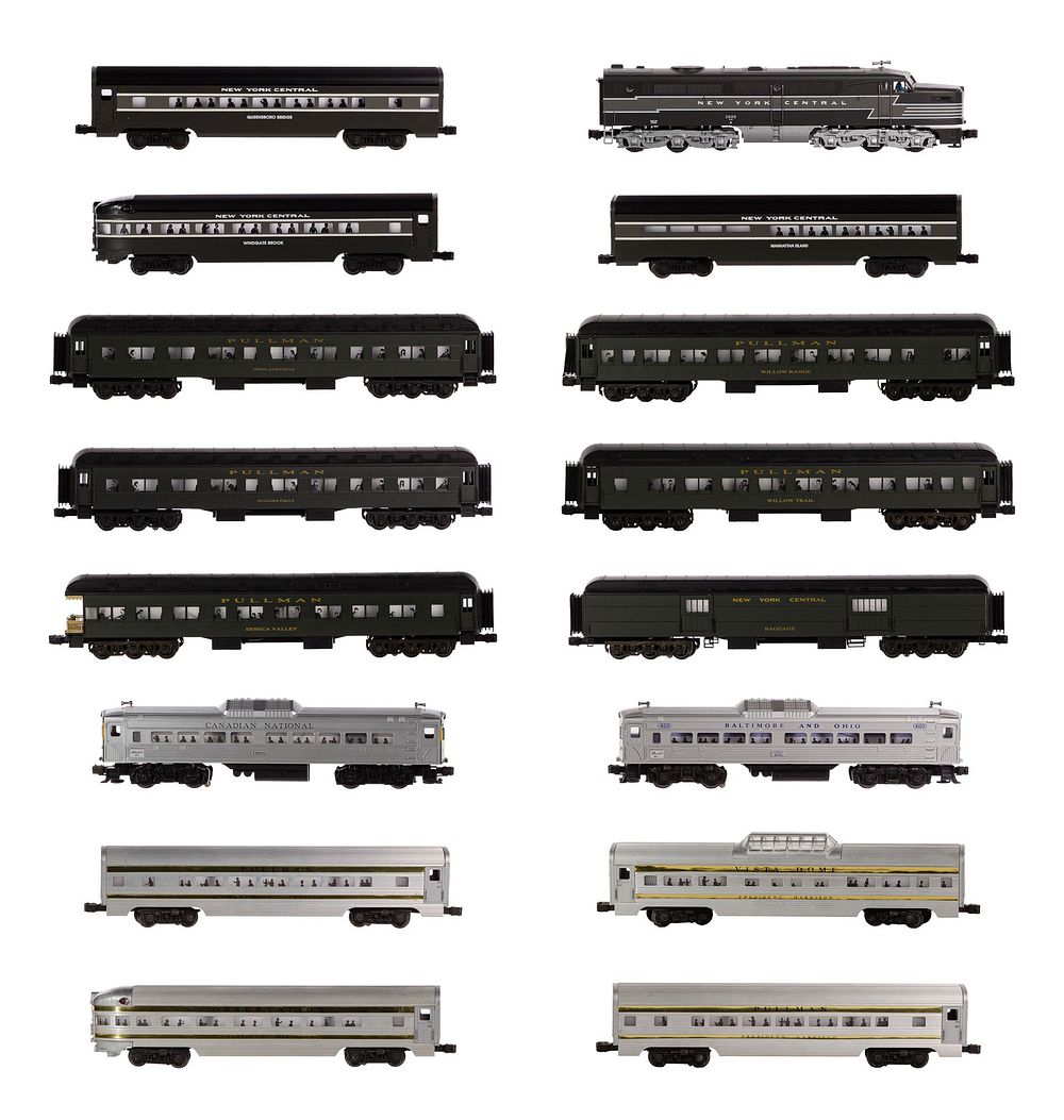 Lot 369: Lionel Model Train O Scale Assortment