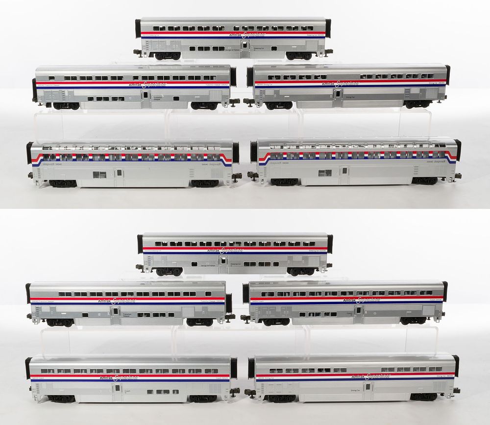Lot 389: MTH Model Train O Scale Amtrak Superliner Passenger Car Collection
