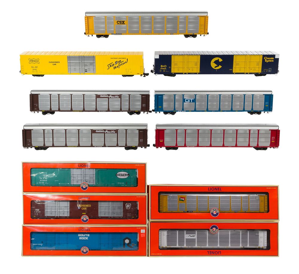Lot 393: Lionel Model Train O Scale Car Assortment