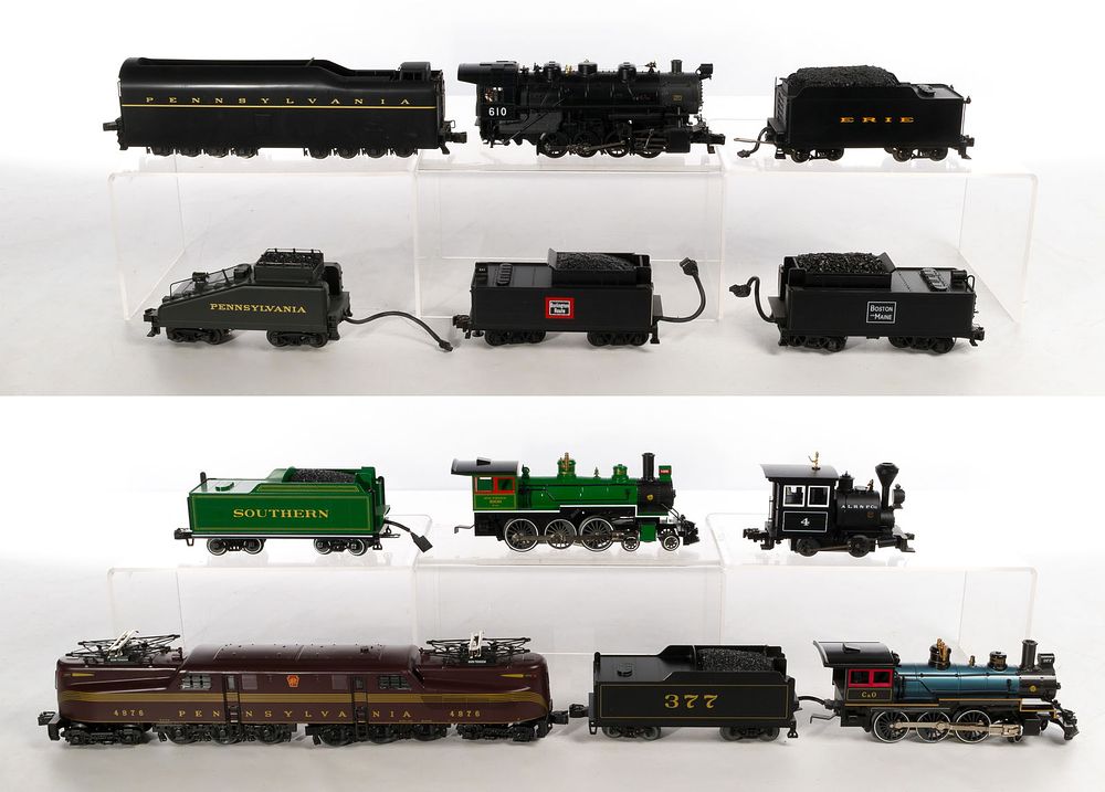 Lot 411: Model Train O Scale Locomotive and Tender Assortment