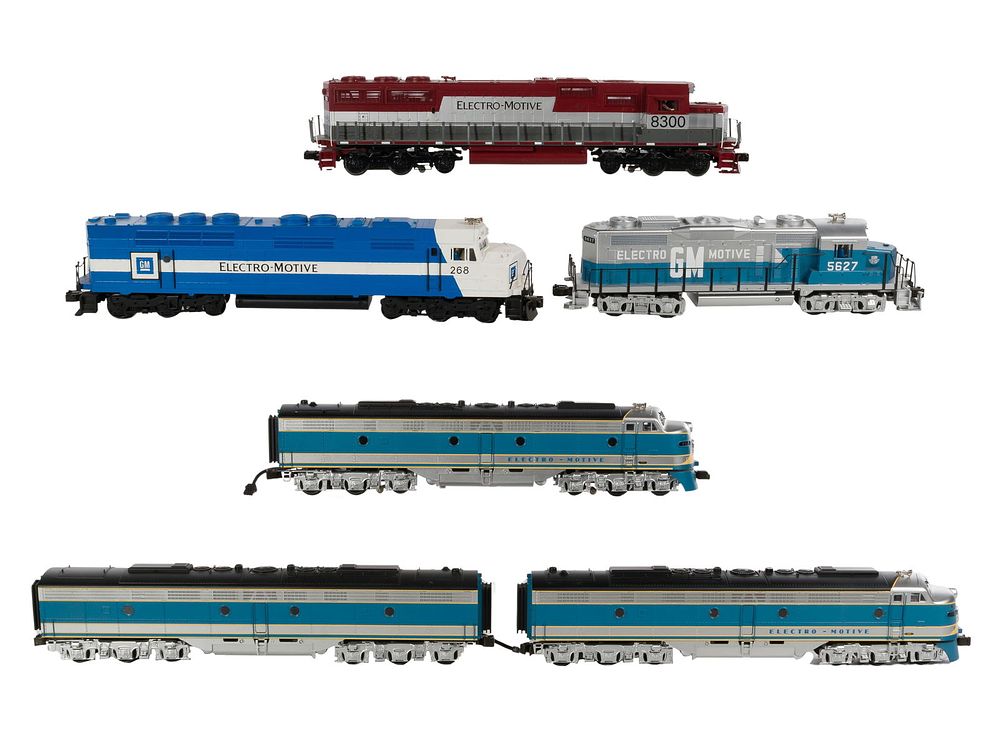 Lot 415: MTH Model Train O Scale Electro-Motive Locomotive Assortment