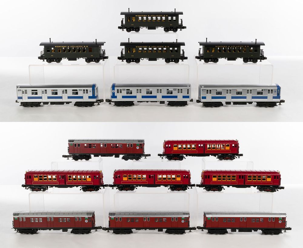Lot 434: MTH Model Train O Scale Subway Car Assortment