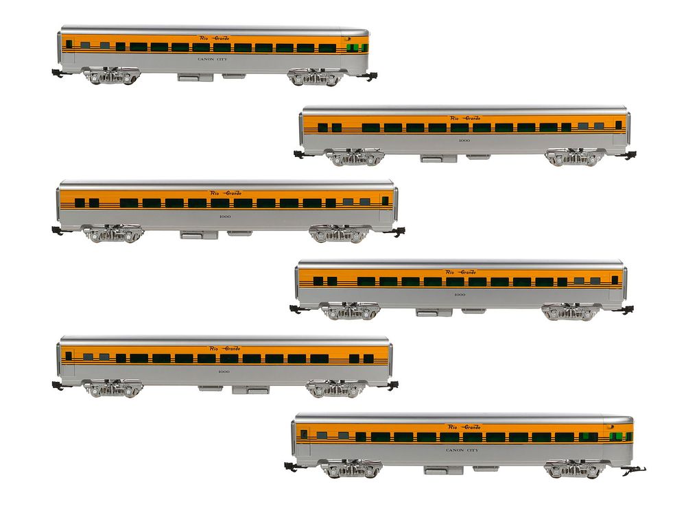 Lot 481: Aristo-Craft Model Train G Scale Rio Grande Coach Car Assortment
