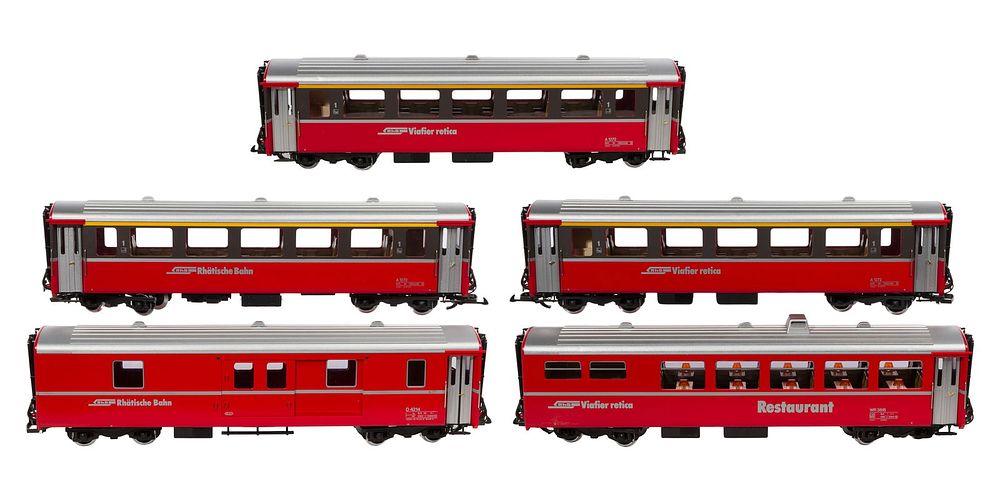 Lot 493: LGB Lehmann Model Train G Scale Passenger Car Assortment