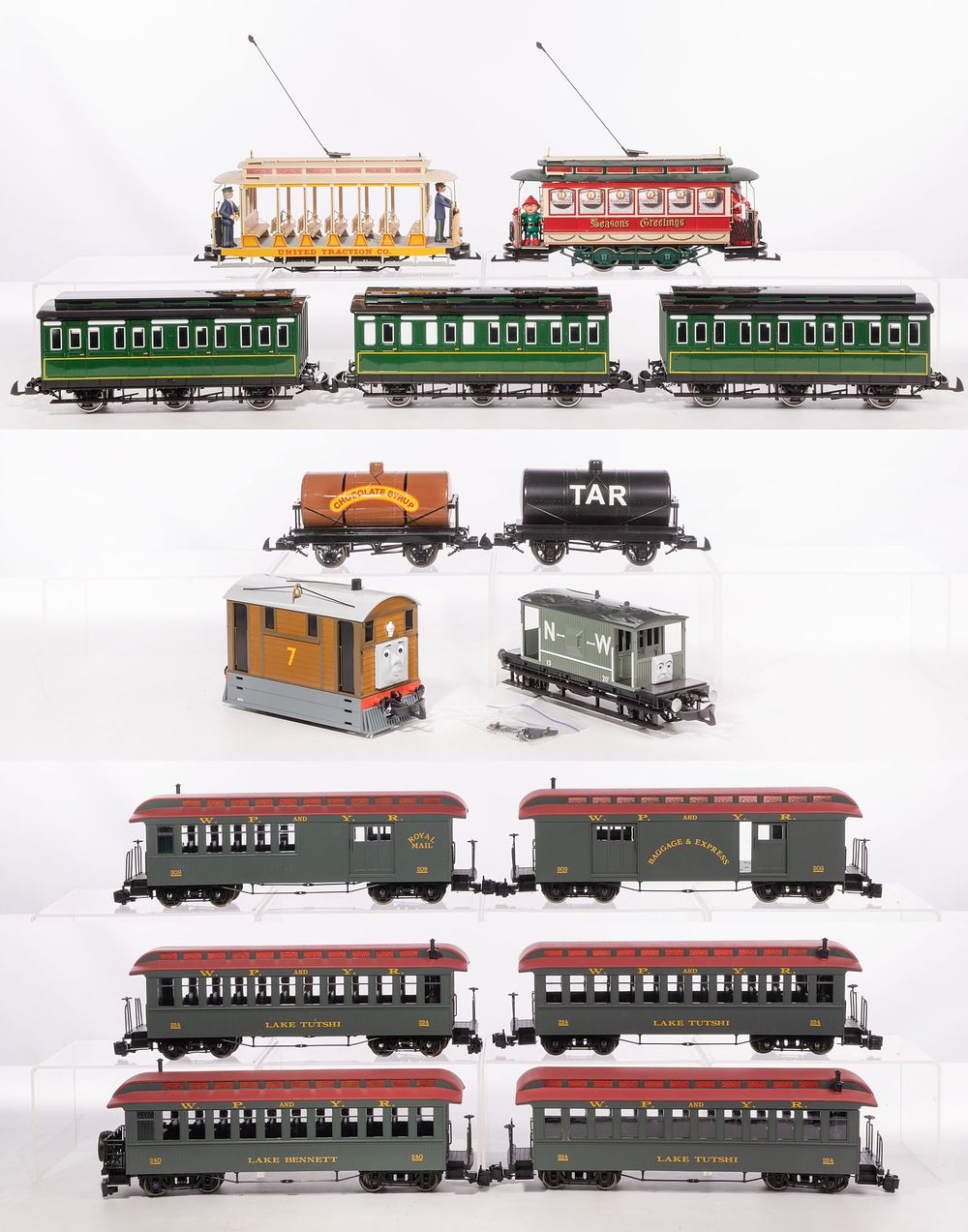 Lot 497: Bachmann Model Train G Scale Assortment