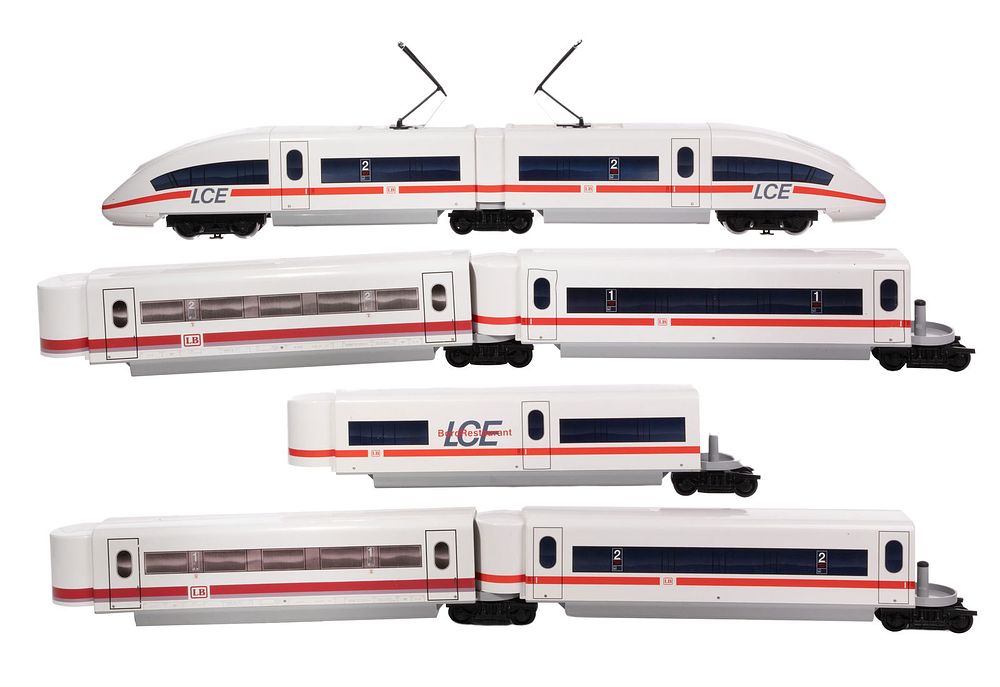 Lot 500: LGB Lehmann Model Train G Scale Car Assortment