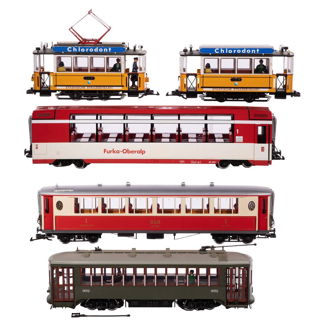Lot 507: LGB Lehmann Model Train G Scale Passenger Car Assortment
