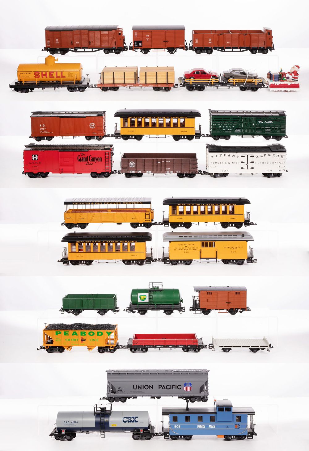 Lot 511: LGB Lehmann Model Train G Scale Car Assortment