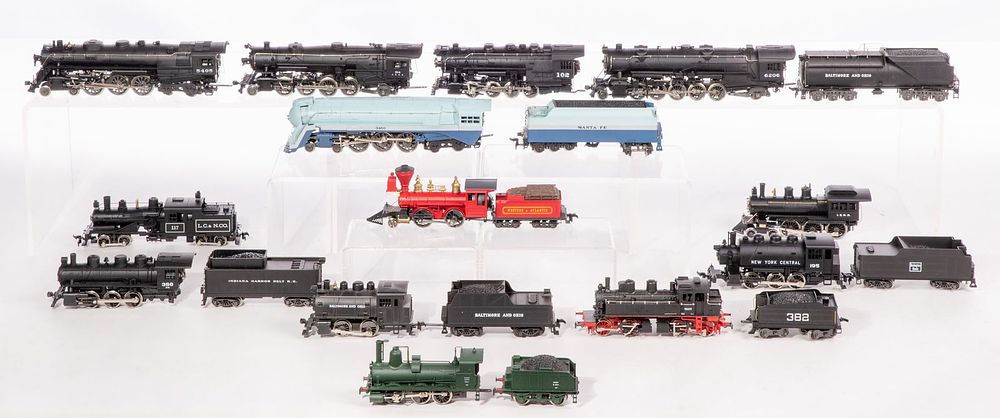 Lot 521: Rivarossi Model Train HO Scale Assortment