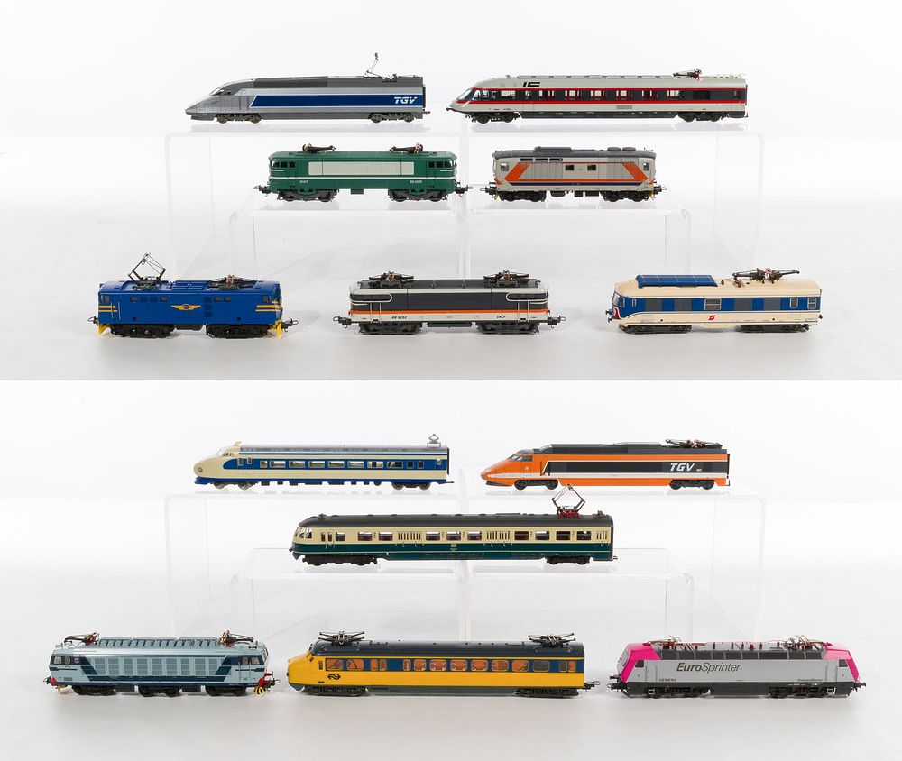 Lot 530: Lima Model Train HO Scale Assortment