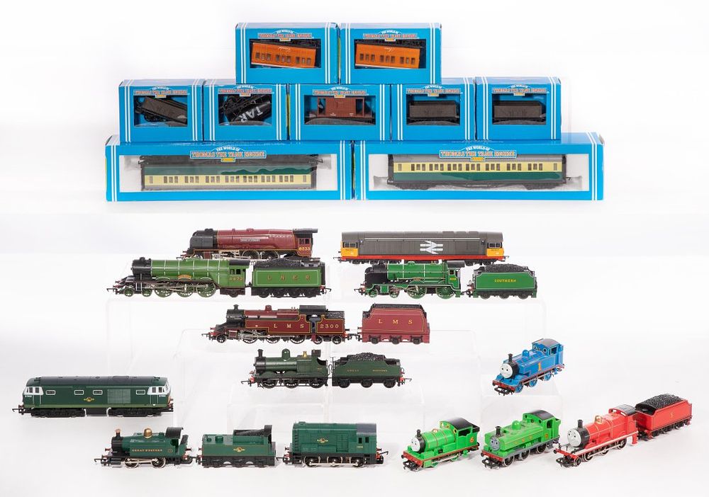 Lot 532: Hornby Model Train HO Scale Thomas the Tank Engine Assortment