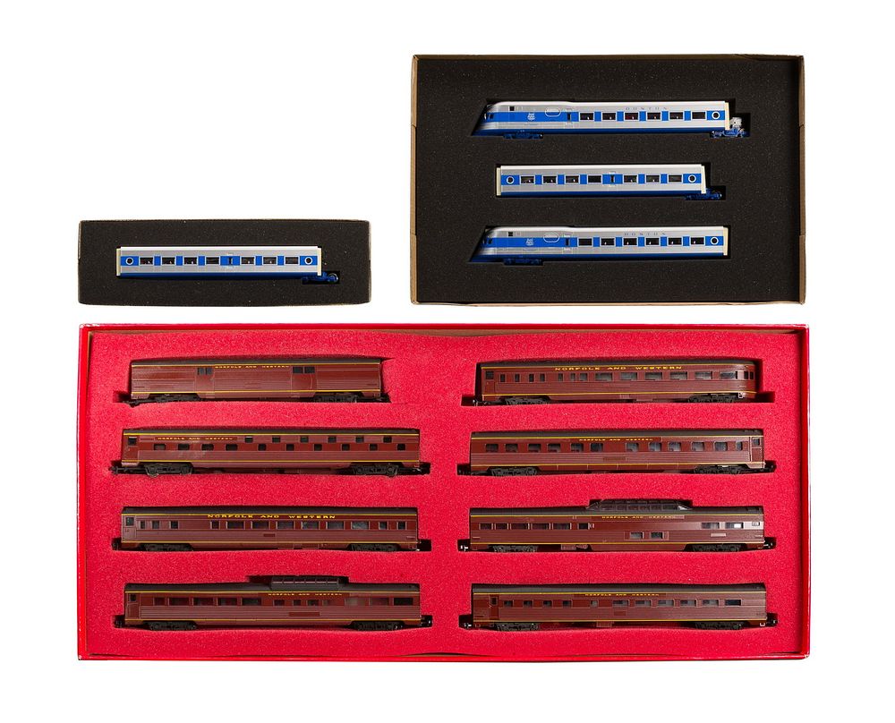 Lot 533: Con-Cor Model Train HO Scale Assortment