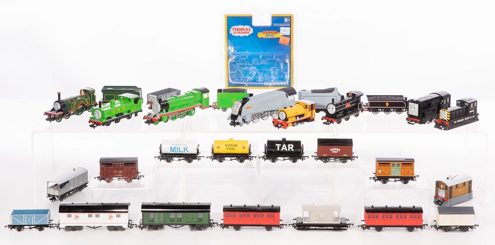 Lot 536: Bachmann Model Train HO Scale Thomas the Tank Engine Assortment