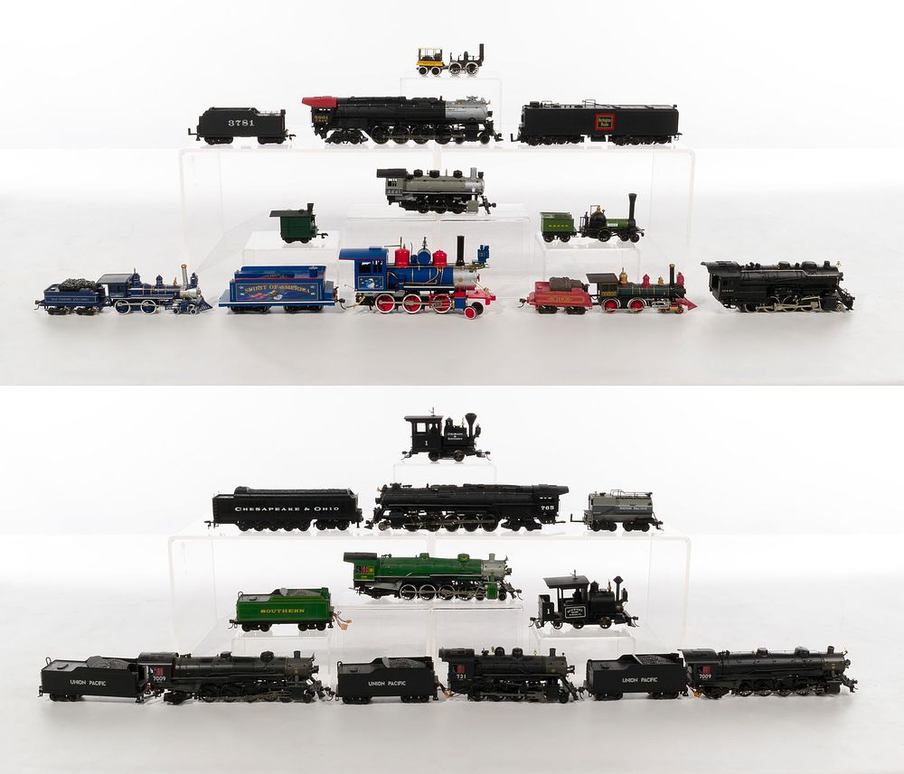 Lot 540: Bachmann Model Train HO Scale Assortment
