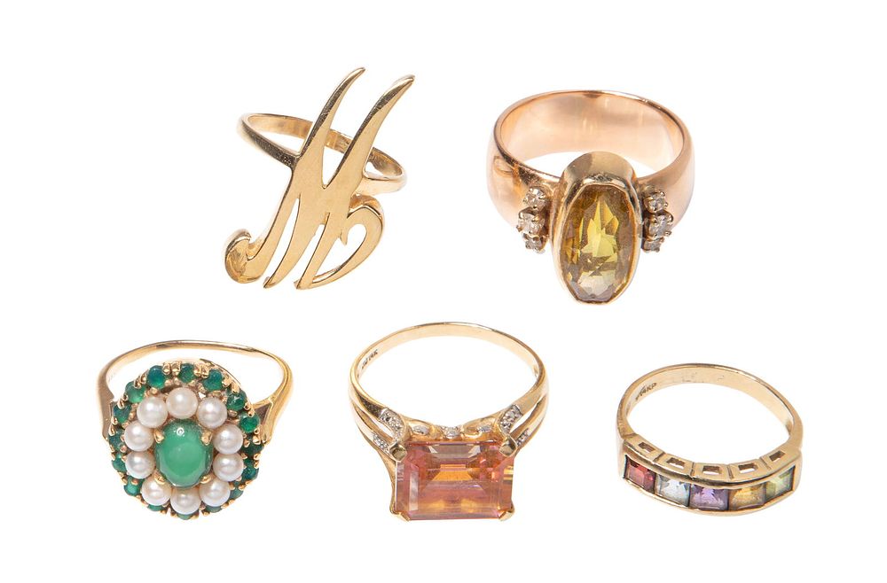 Lot 168: 14k Yellow Gold Ring Assortment