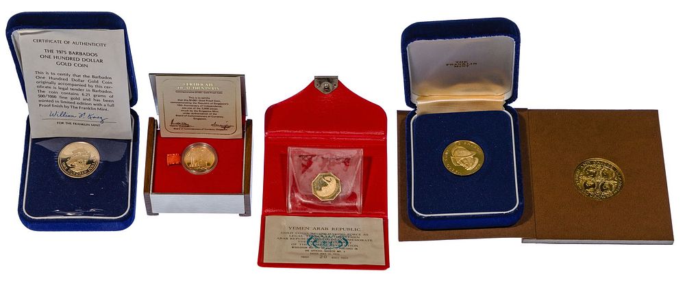 Lot 219: World: Gold Coin Assortment
