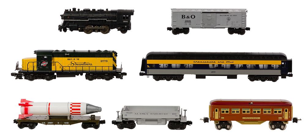 Lot 273: Model Train O Scale Assortment