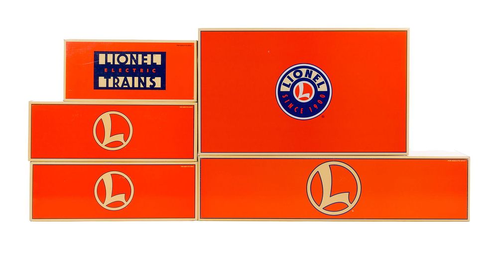 Lot 282: Lionel Model Train O Scale Assortment