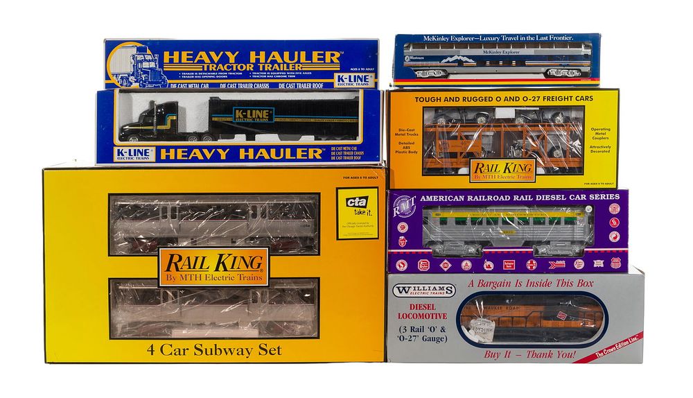 Lot 303: Model Train Car and Accessory Assortment