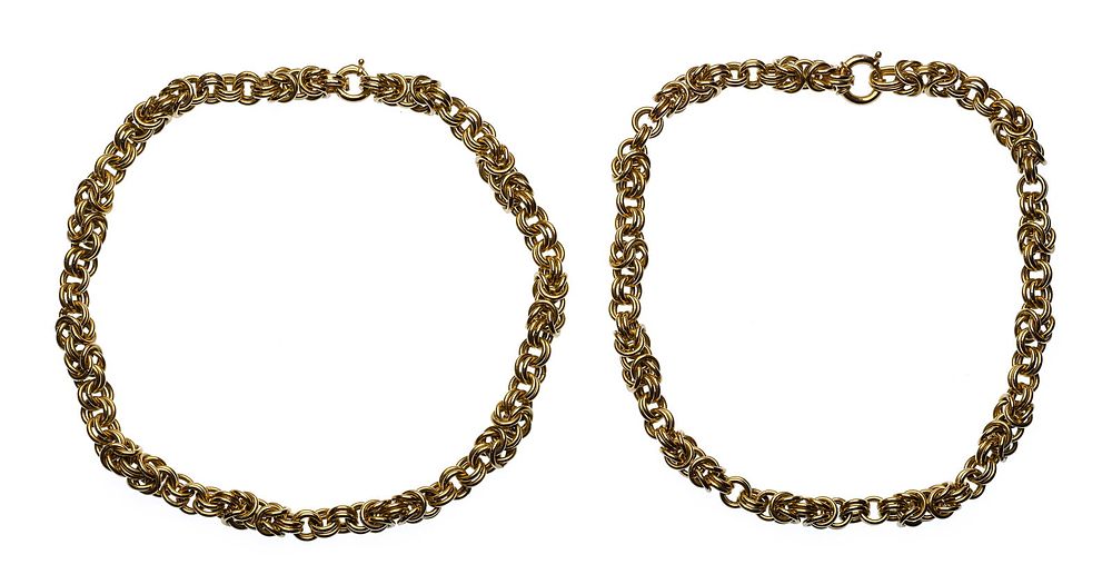 Lot 176: 18k Yellow Gold Double Link Chain Necklaces