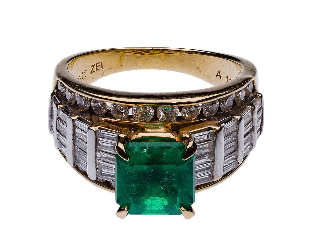 Lot 184: 14k Gold, Emerald and Diamond Ring