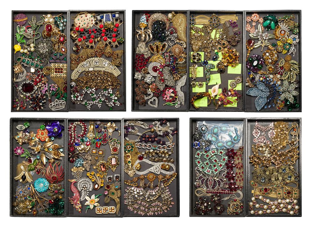 Lot 191: Rhinestone Jewelry Assortment
