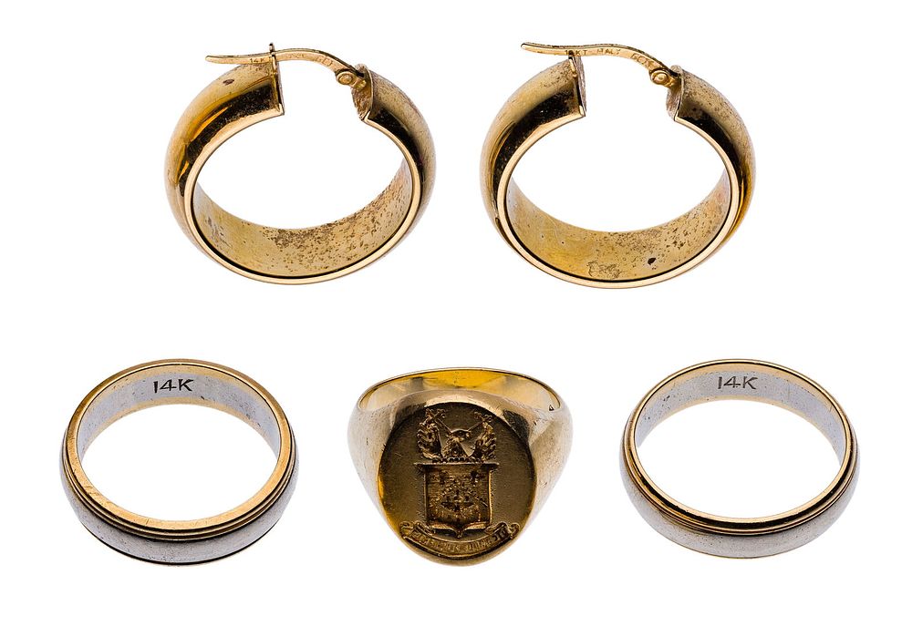 Lot 210: 14k Gold Jewelry Assortment