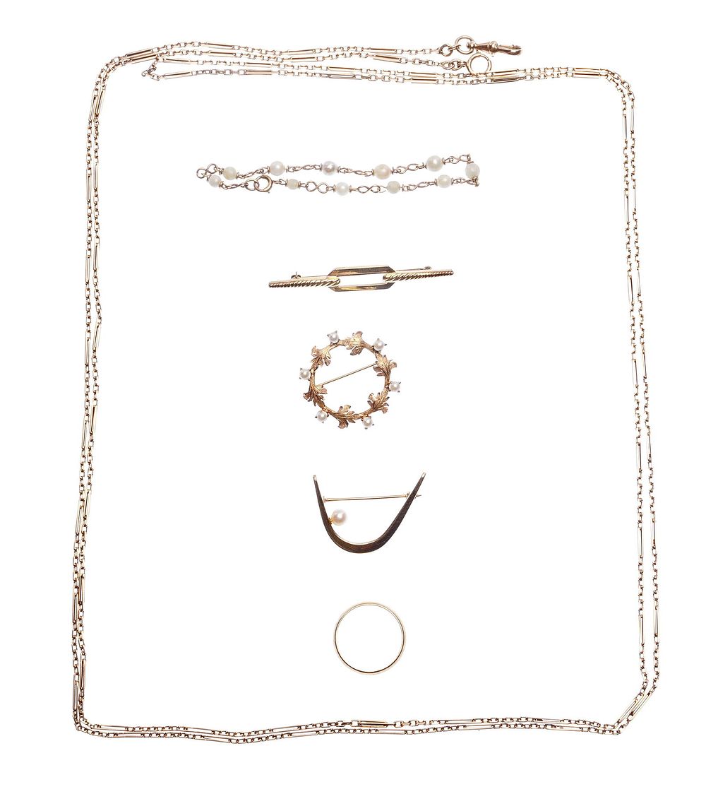 Lot 182: 14k Yellow Gold Jewelry Assortment