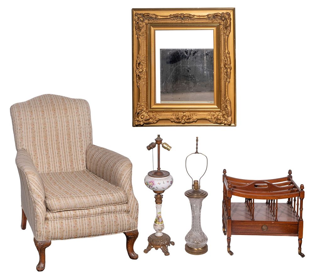 Lot 326: Furniture and Decorative Object Assortment