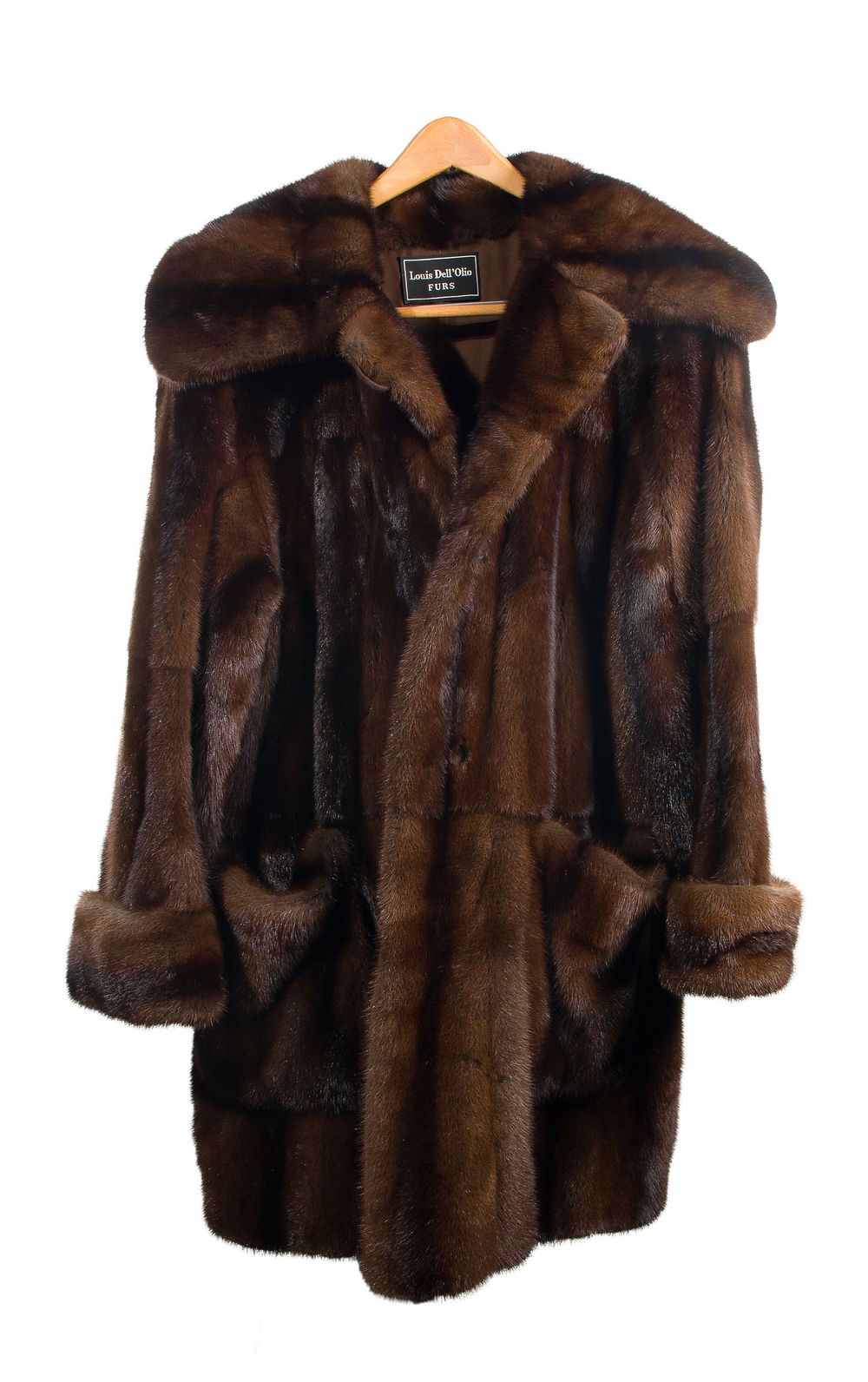 Lot 332: Mink Fur Coat