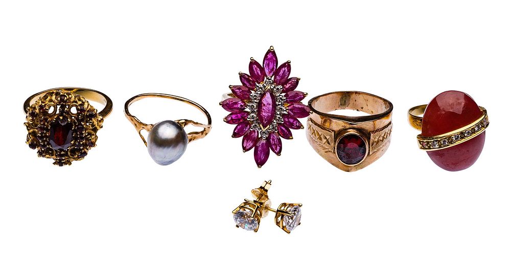 Lot 191: 18k Yellow Gold and Semi-Precious Gemstone Jewelry Assortment