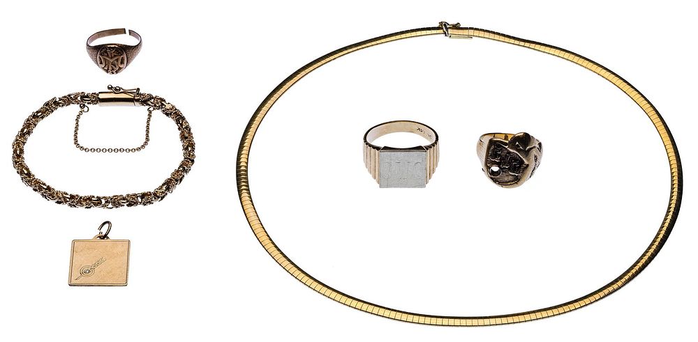 Lot 209: 10k Gold Jewelry Assortment