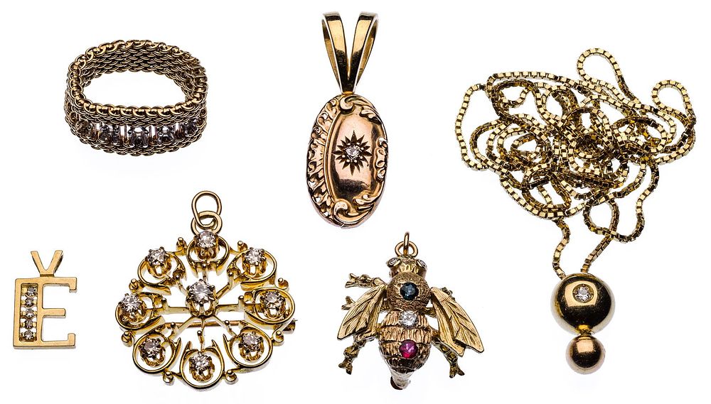 Lot 248: 14k Yellow Gold and Gemstone Jewelry Assortment
