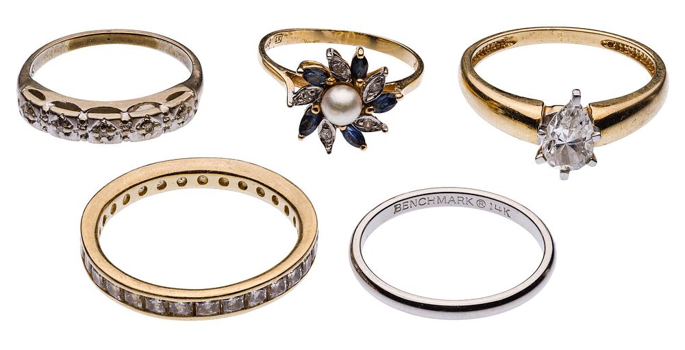 Lot 315: 14k Ring Assortment