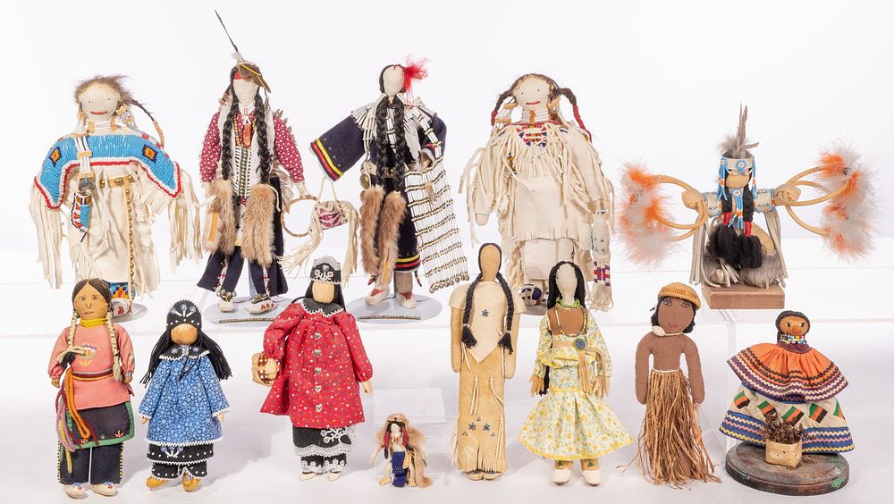 Lot 359: Native American Doll Assortment