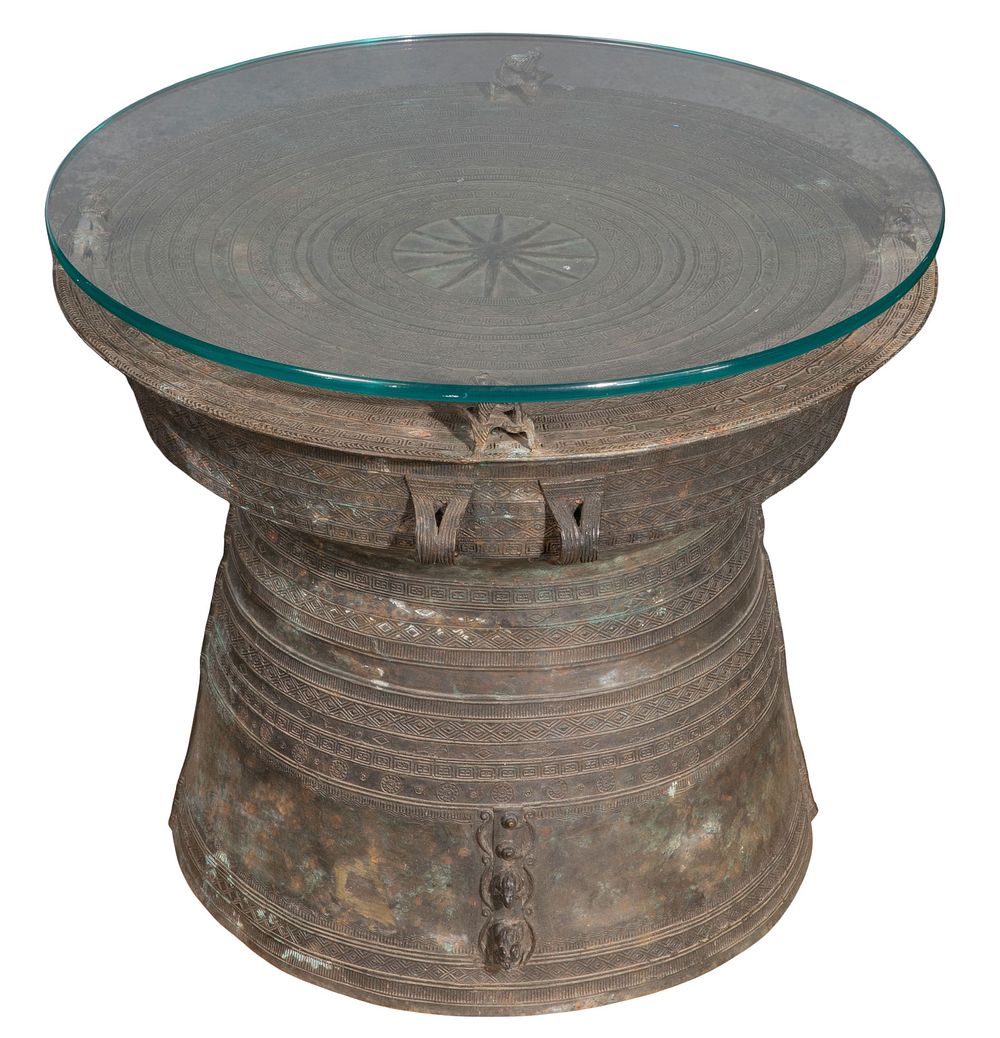 Lot 386: Southeast Asian Bronze Rain Drum