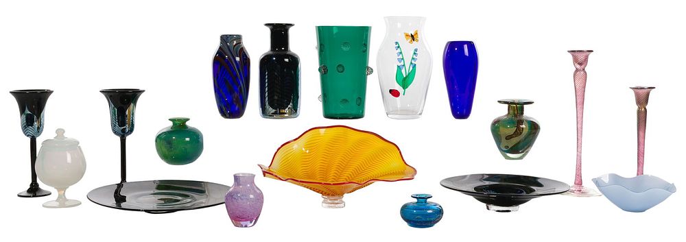 Lot 427: Art Glass Assortment