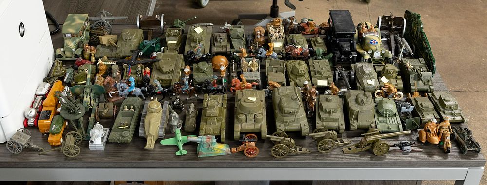 Lot 249: Model War Transport and Scenery Assortment