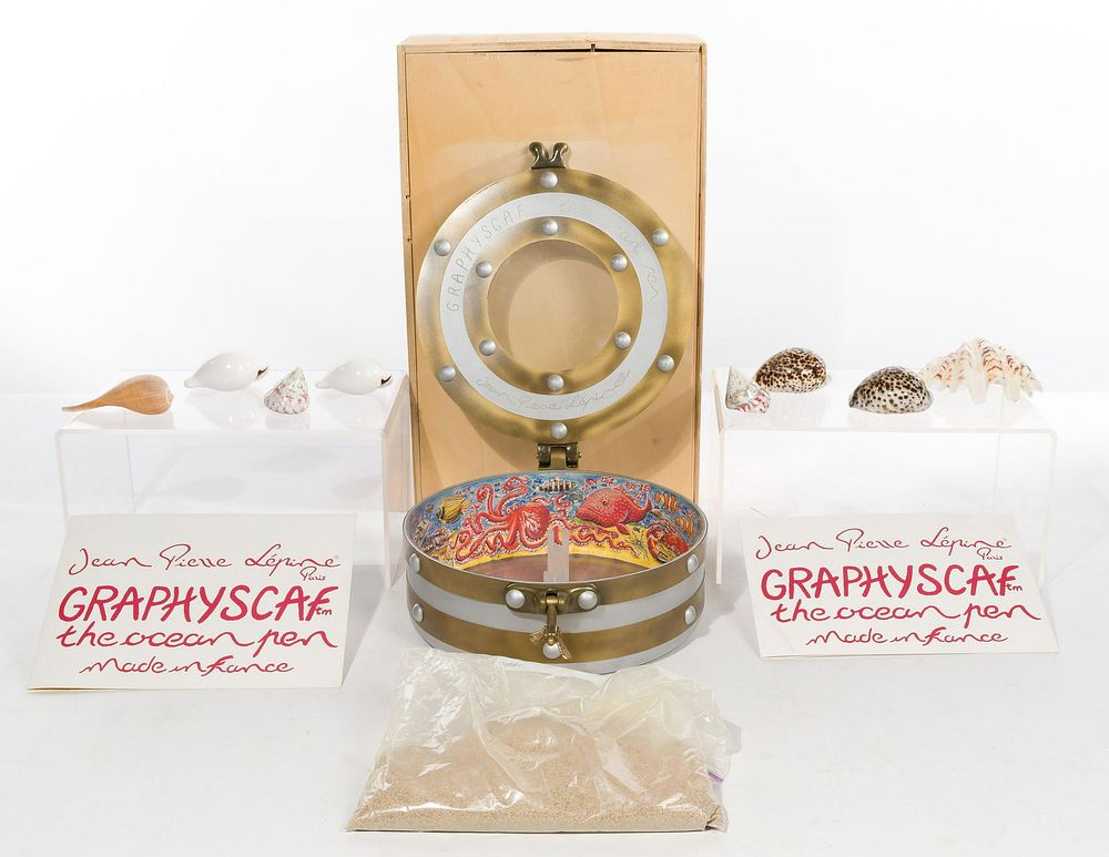Lot 252: Jean-Pierre Lepine 'Graphyscaf Pen' Display Case