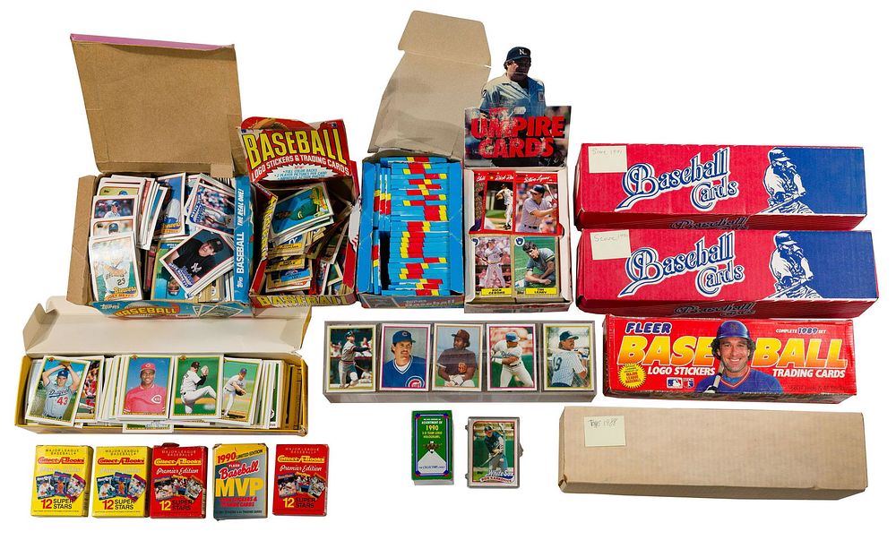 Lot 279: Baseball Trading Card Assortment