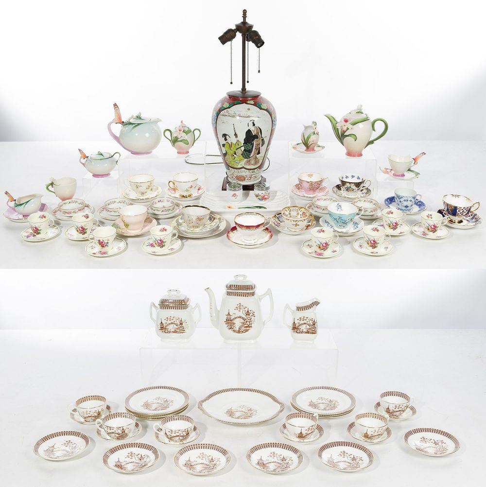 Lot 316: Porcelain Assortment