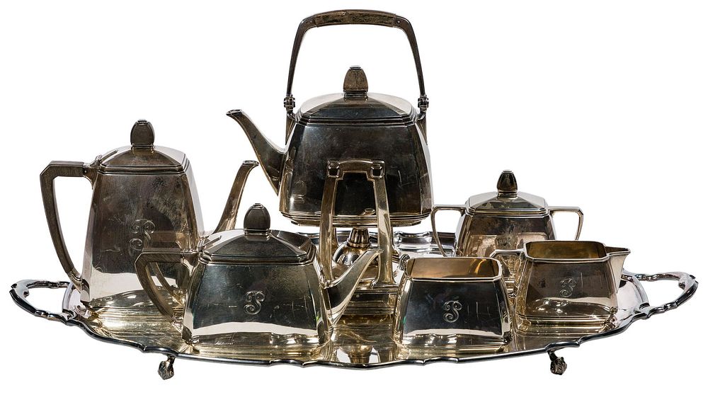 Lot 299: Tiffany & Co. Makers Sterling Silver Beverage Service