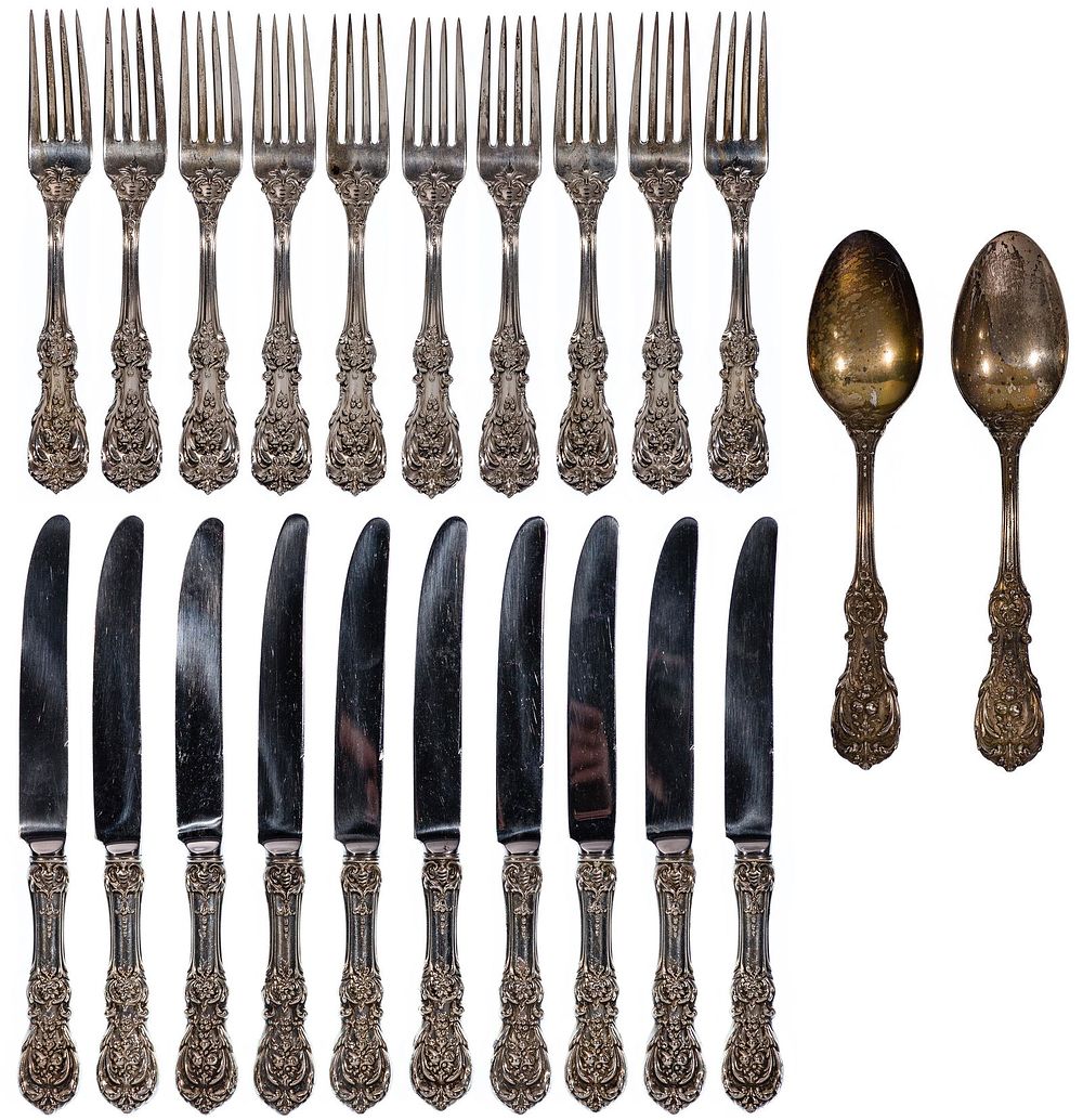 Lot 302: Reed & Barton "Francis I" Sterling Silver Flatware Assortment