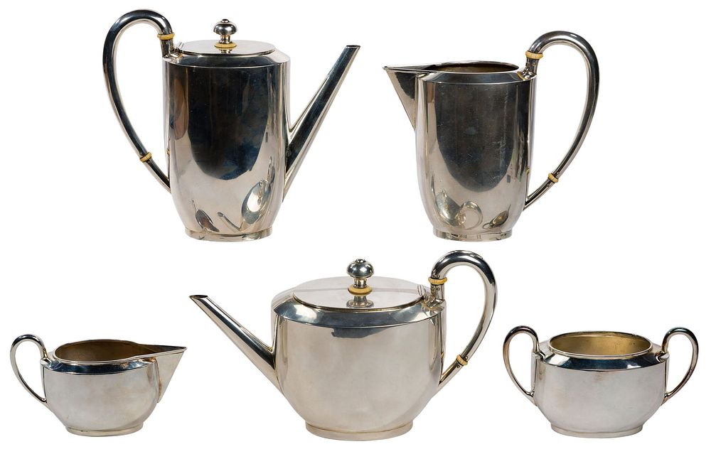 Lot 313: Leopoldo Janesich European (800) Silver Beverage Service