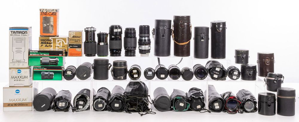 Lot 330: Camera Lens Assortment