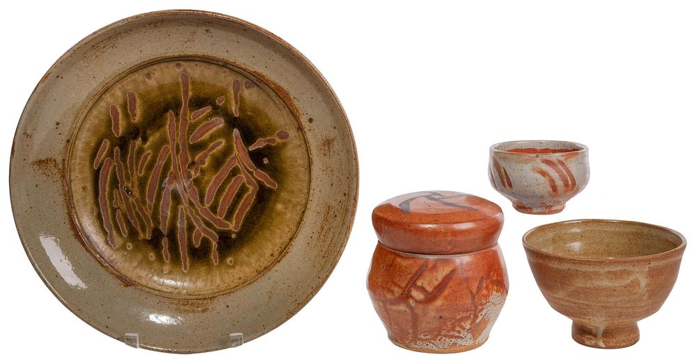 Lot 472: Warren MacKenzie (American, 1924-2018) Stoneware Assortment