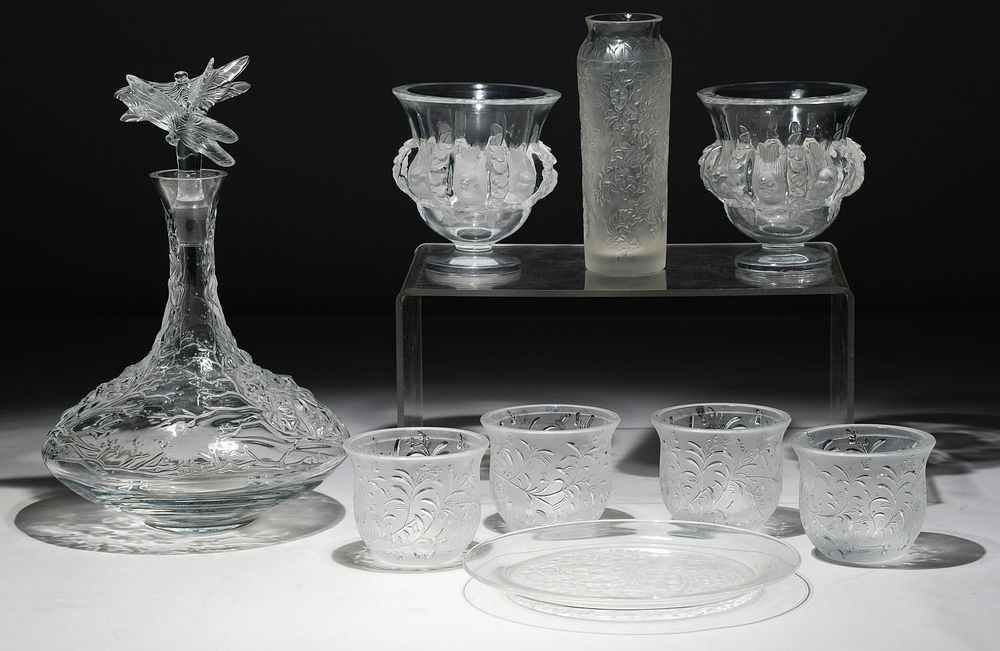 Lot 527: Lalique Crystal Assortment